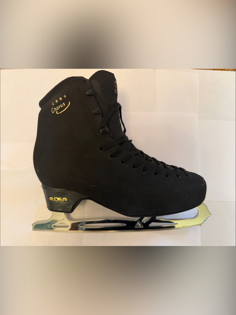 Edea Chorus Skates 280 | Legacy 8 Blades 10.5"